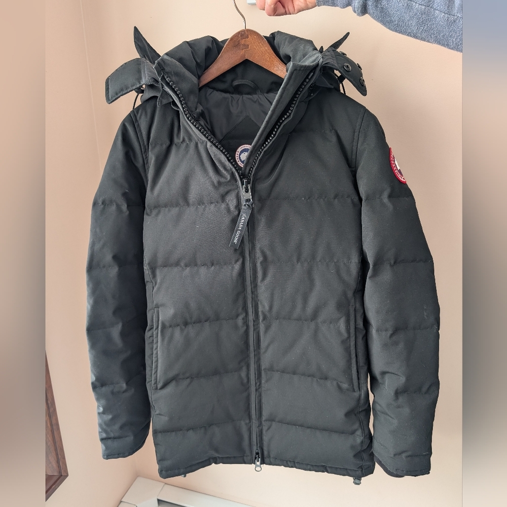 🪿Canada Goose Chelsea Parka 🎀 Medium Black (Fantastic Condition)